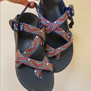 Chaco Sandal Size 6 Pink and Blue Pattern